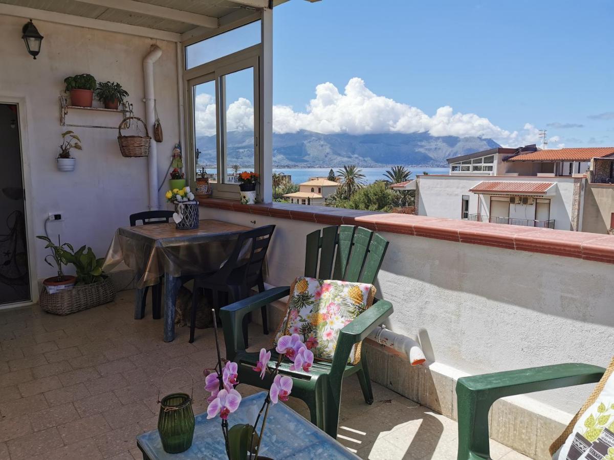 La Terrazza Sul Golfo Bed & Breakfast Isola delle Femmine Luaran gambar